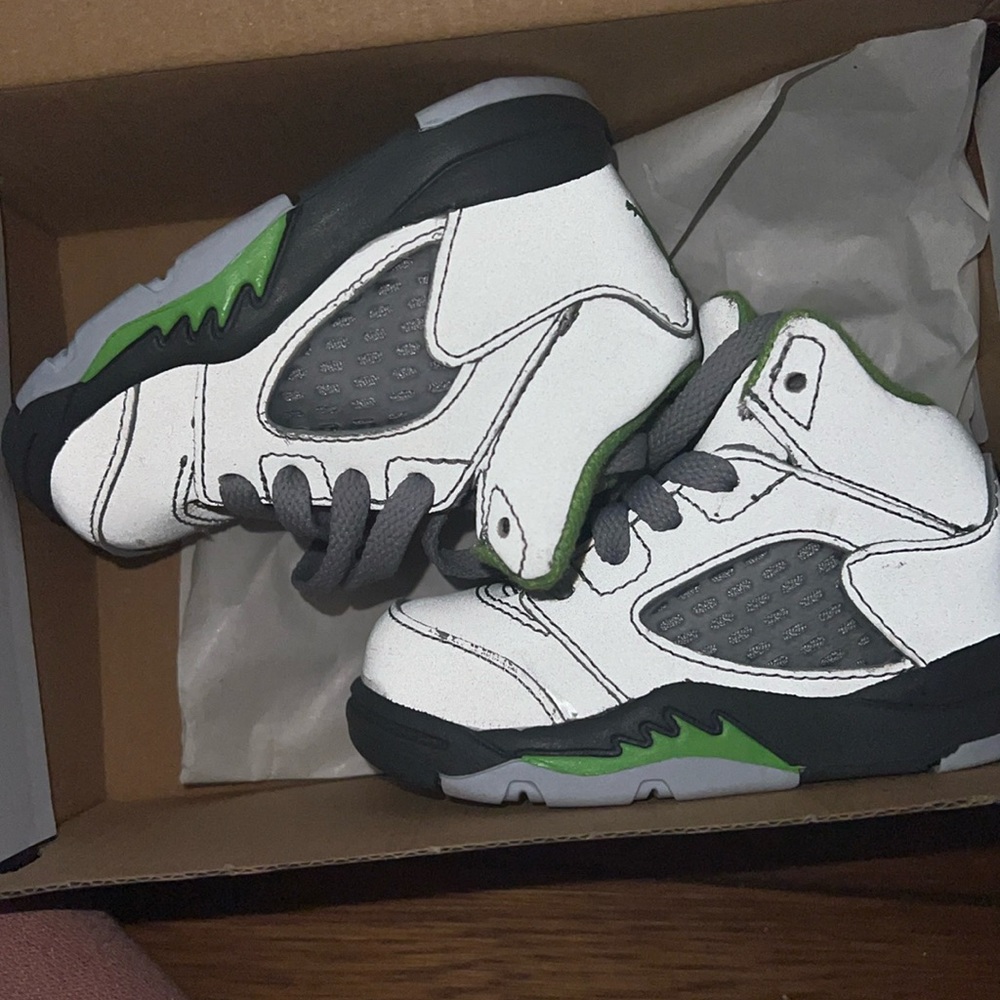 Hardly Worn Jordan’s !